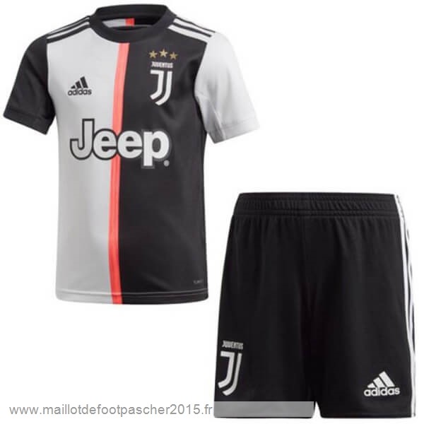 Maillot Foot Achat Domicile Conjunto De Enfant Juventus 2019 2020 Blanc Noir