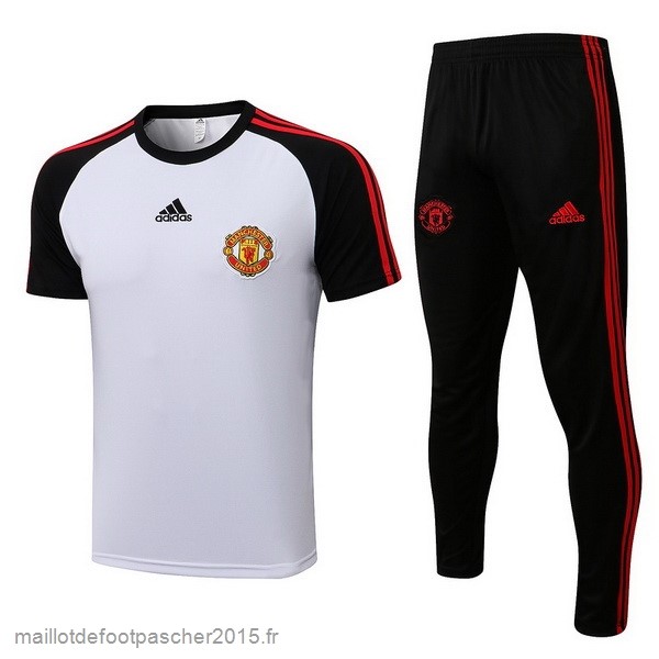 Maillot Foot Achat Entrainement Ensemble Complet Manchester United 2021 2022 Blanc I Noir