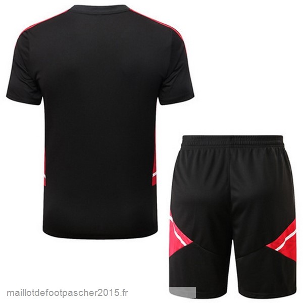 Maillot Foot Achat Entrainement Ensemble Complet Manchester United 22 23 Noir I Rouge