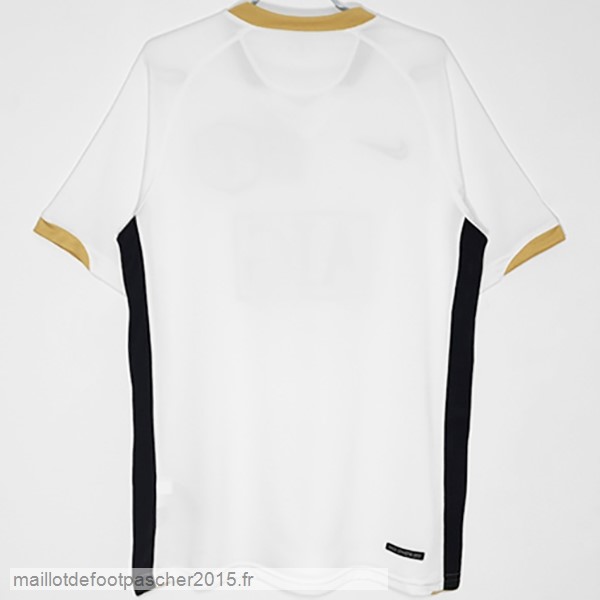 Maillot Foot Achat Exterieur Maillot Manchester United Rétro 2006 2007 Blanc