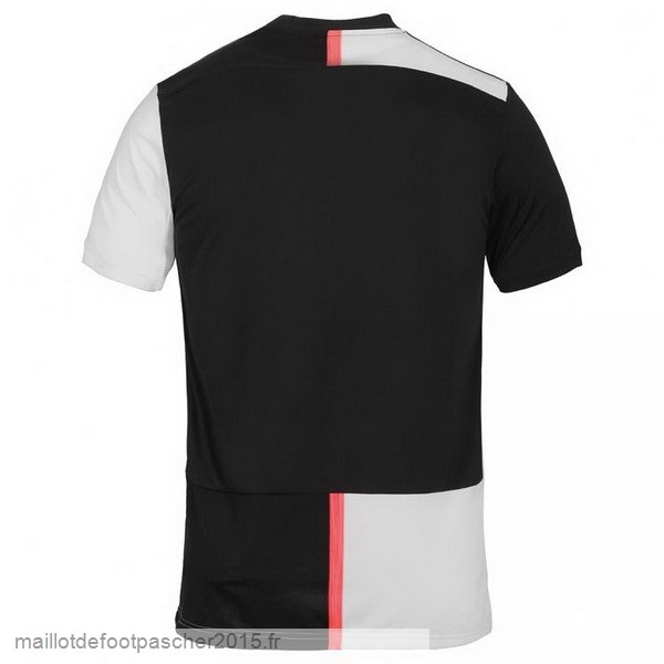 Maillot Foot Achat Domicile Maillot Juventus Rétro 2019 2020 Blanc Noir
