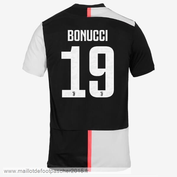 Maillot Foot Achat NO.19 Bonucci Domicile Maillot Juventus 2019 2020 Blanc Noir
