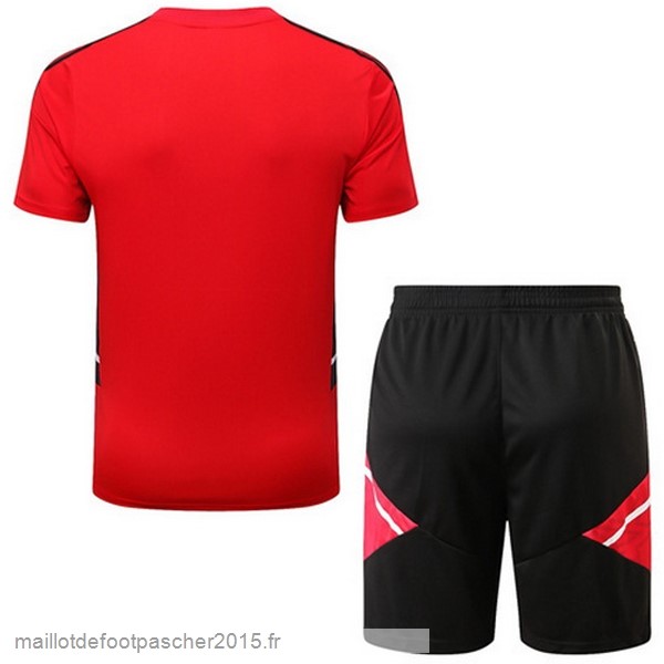Maillot Foot Achat Entrainement Ensemble Complet Manchester United 2022 2023 Rouge II Noir