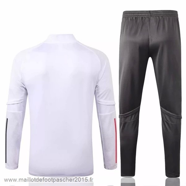 Maillot Foot Achat Survêtements Real Madrid 2020 2021 Blanc Gris Rouge