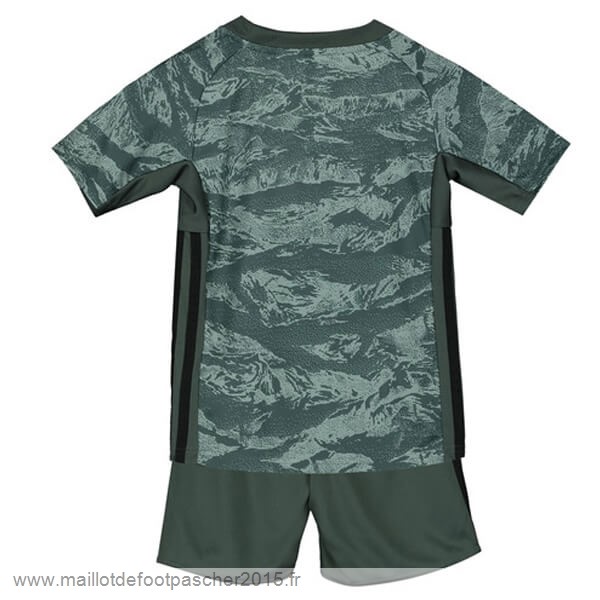 Maillot Foot Achat Exterieur Conjunto De Enfant Gardien Real Madrid 2019 2020 Vert