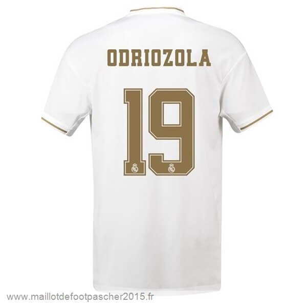 Maillot Foot Achat NO.19 Odriozola Domicile Maillot Real Madrid 2019 2020 Blanc
